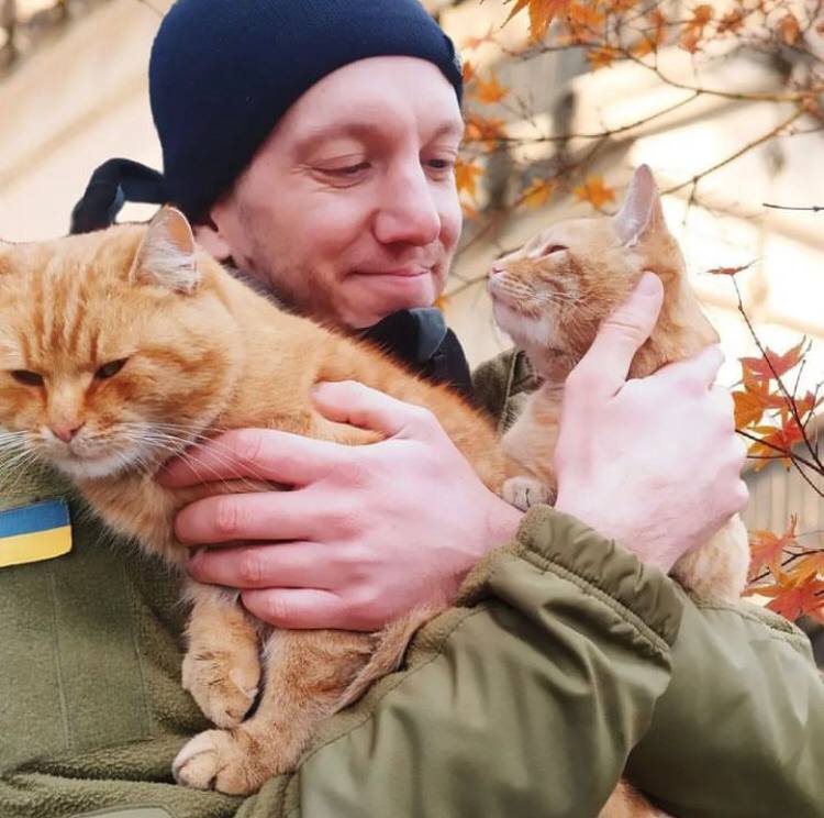 Antonina, a mortarwoman, non-binary&nbsp;(she/her)